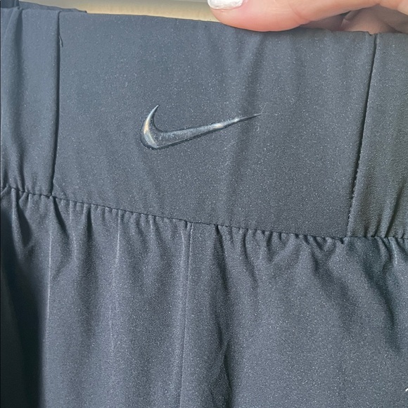 Black Dri Fit joggers - Picture 2 of 4